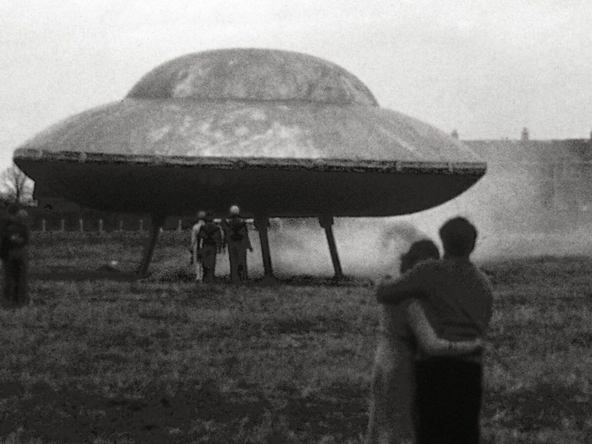 シューティングUFO Zada_JulAug22_Web-scaled-1-