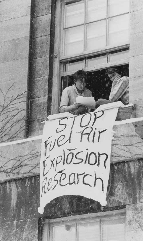 A photograph from Archives nationales à Montréal; Fonds La Presse for Emily Mernin’s March 2026 review of “McGill in History,” edited by Brian Lewis, Don Nerbas, and Melissa N. Shaw.